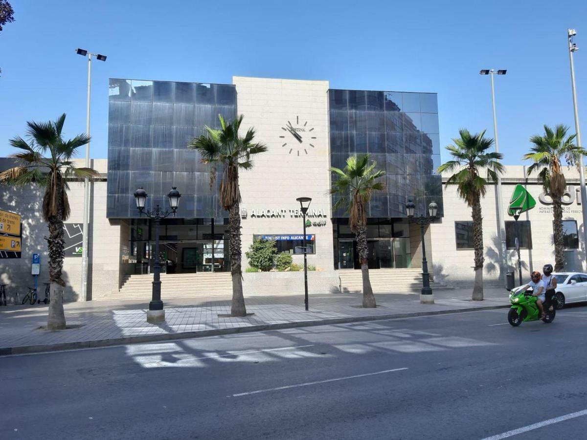 Apartamento Grande-Centro Barrio Playa لقنت المظهر الخارجي الصورة
